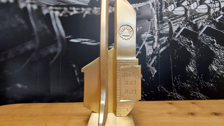 Wieża Ciśnień z tytułem „Budowa Roku 2021″